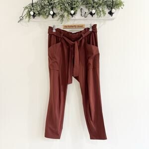 Athleta Skyline Pant Size 12 Belted Color Rust athletic gym running yoga QQ06